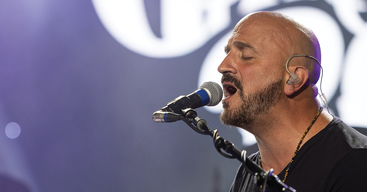 Mike DelGuidice performing at the Epcot Garden Rocks concert.